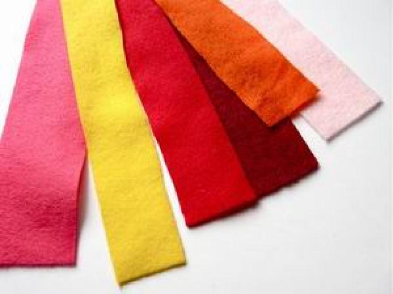 Hoa xinh cài áo thêm xinh