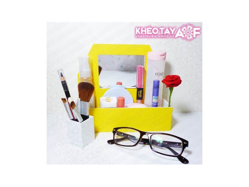 Hộp đựng đồ trang điểm gọn gàng, bắt mắt