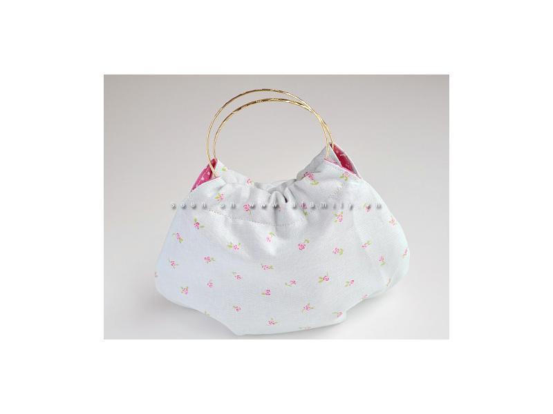 Túi cầm tay dễ thương mẹ may cho bé