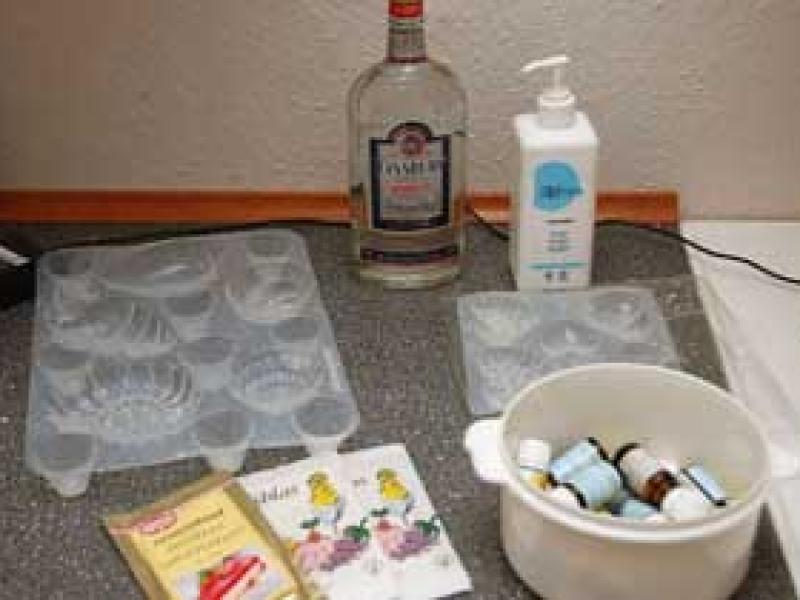 Xà bông "handmade" hưởng ứng ngày thế giới rửa tay