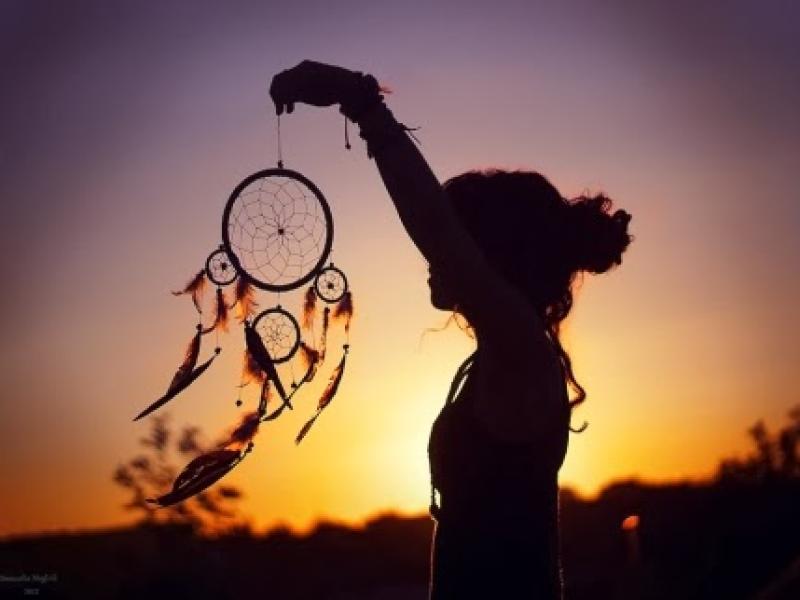 Làm Dreamcatcher Đuổi Bắt Những Giấc Mơ Đẹp !